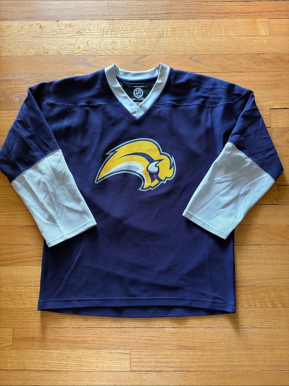 vintage Buffalo Sabres hockey jersey